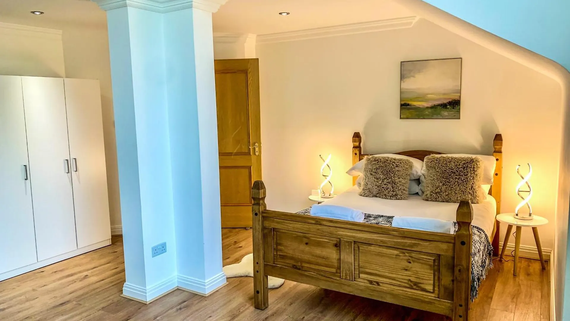 Plum Tree Penthouse Apartment Cambridge