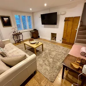 Holiday home Quaint 2 Bed In The Heart Of, Cambridge (Cambridgeshire)